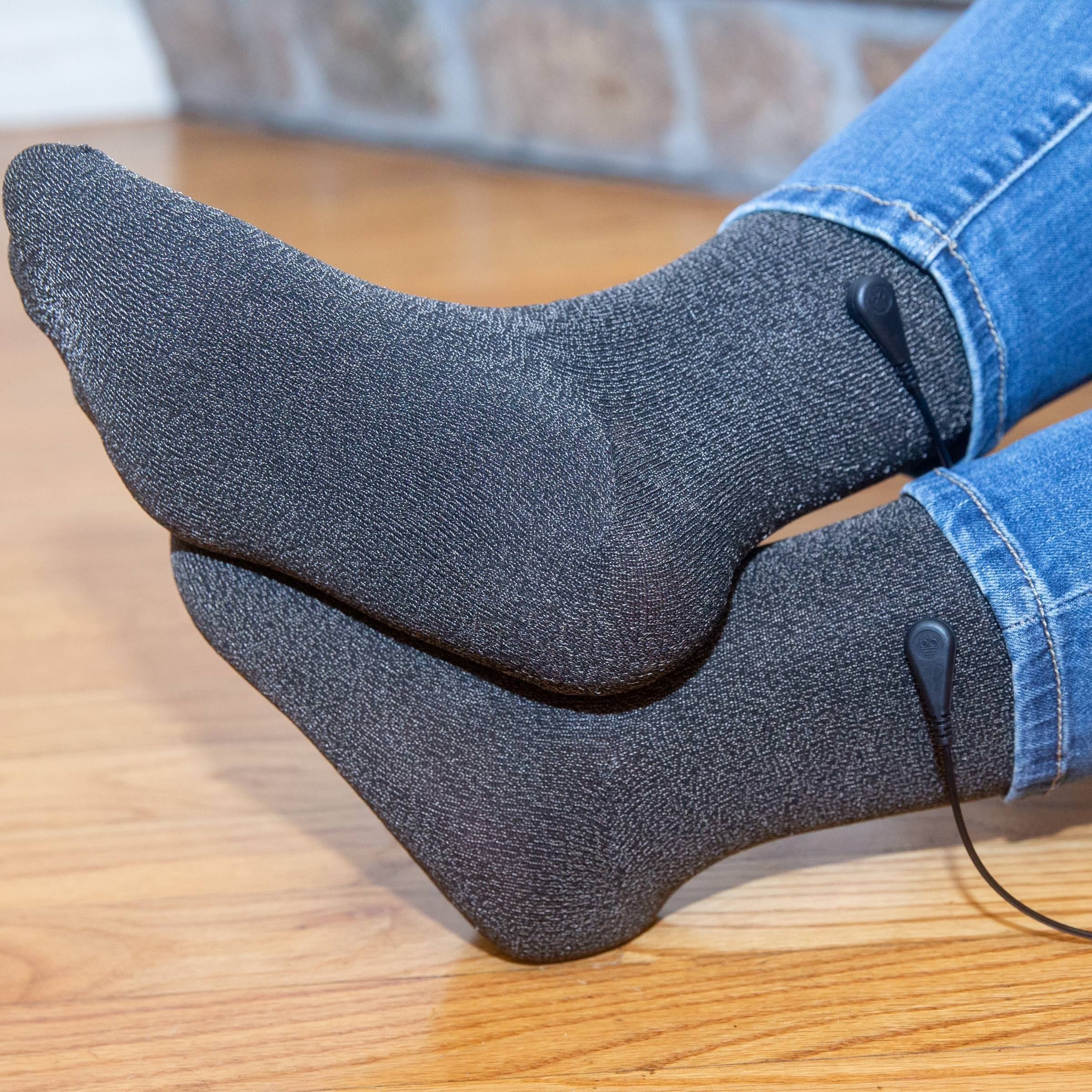 Arthing Grounded Socks Connected To Coil Cords.Jpg